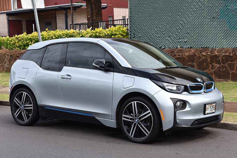 BMW i3 | Best Cars to Sell Right Now | CashForCars.com